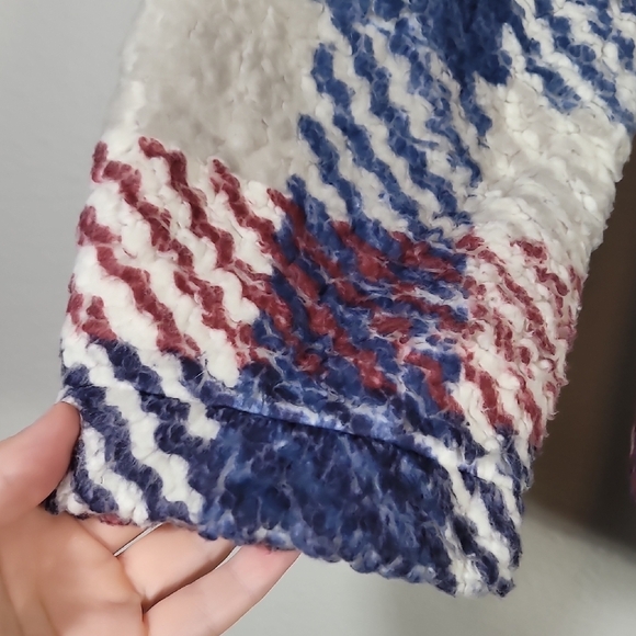 Vince Camuto Plaid Fleece Jacket Size L Shacket Open Front Cozy Red Blue Pockets - Picture 5 of 14